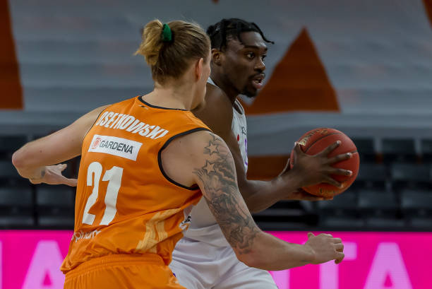 关键作用 关键作用