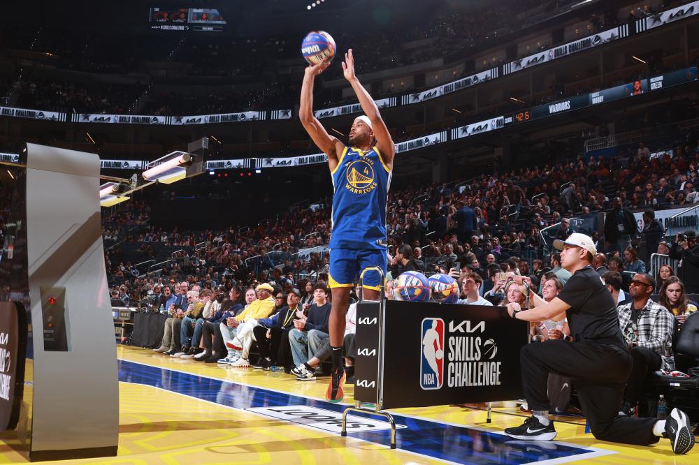 民对党媒坚 民对党媒坚