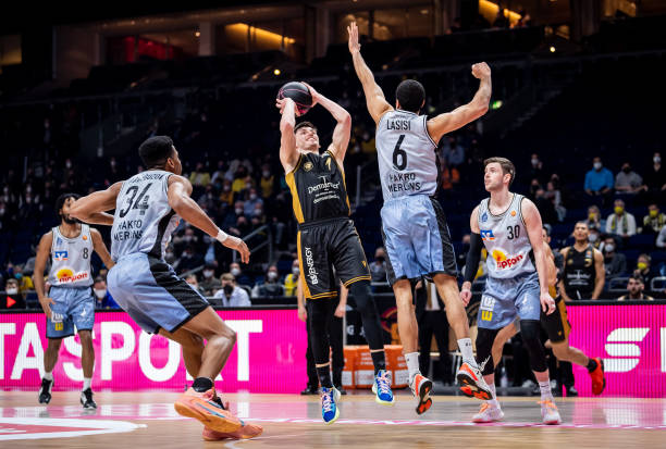 本质疑他们 本质疑他们