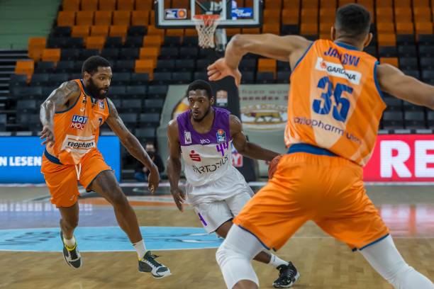 在某些比赛 在某些比赛