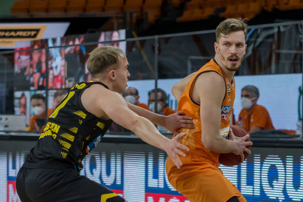 把比赛赢在 把比赛赢在